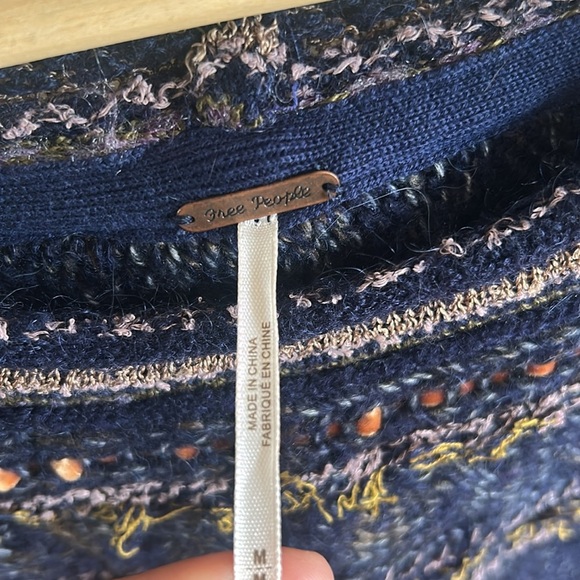 Free People Craft Time Bell Sleeve Sweater Navy Blue Striped Size Medium - Picture 5 of 13